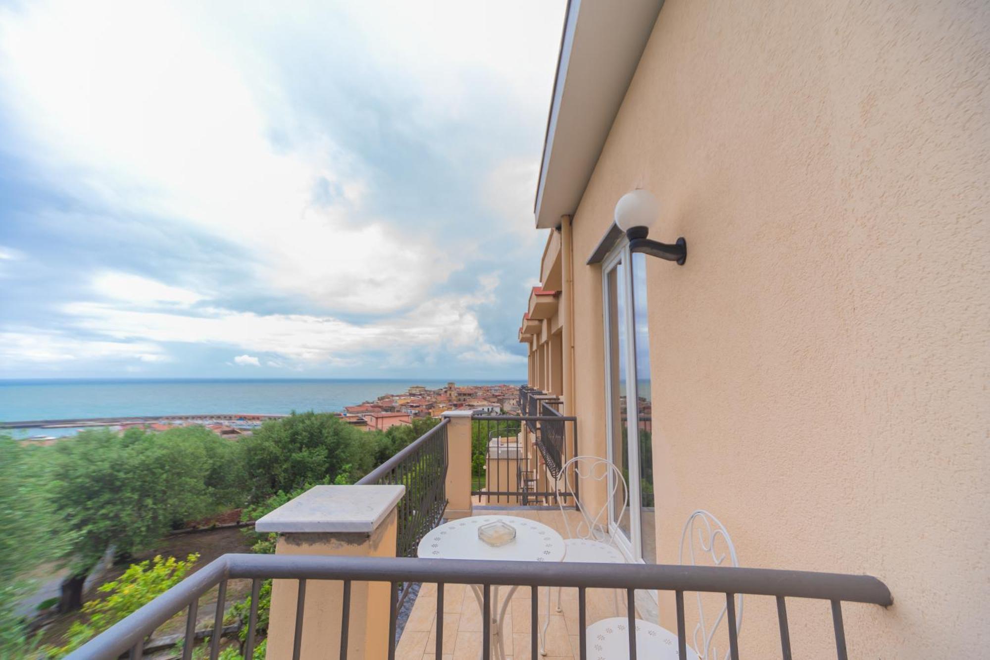 America Hotel Marina di Camerota