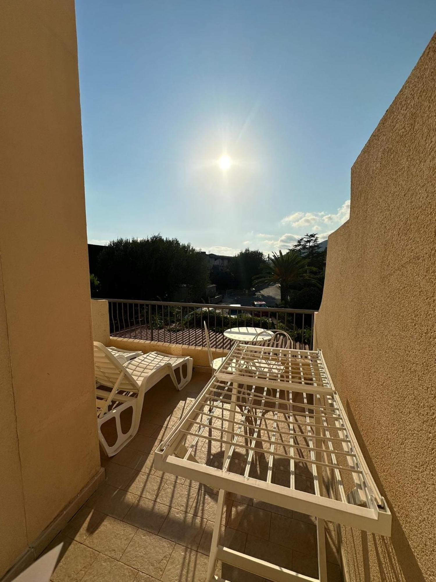 America Hotel 4*